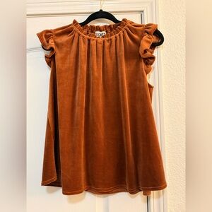 BUCKETLIST Velvet Top